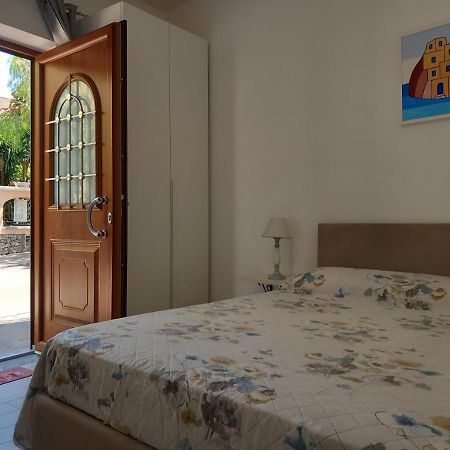 Da Raff House Διαμέρισμα Lacco Ameno  Εξωτερικό φωτογραφία